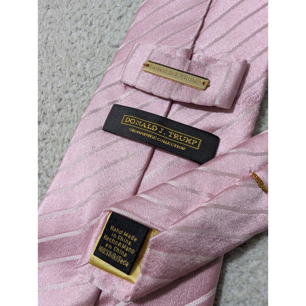 Donald J. Trump Necktie Mens OS Pink Striped Silk Signature Collection - Picture 2 of 4